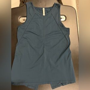 Athleta Foothill Tank, Size small, Lagoon Teal, NWOT